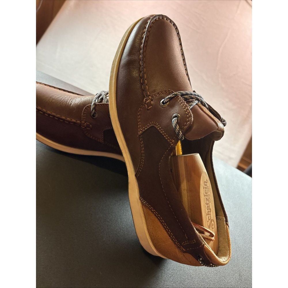 Man's Boat Shoes Florsheim
